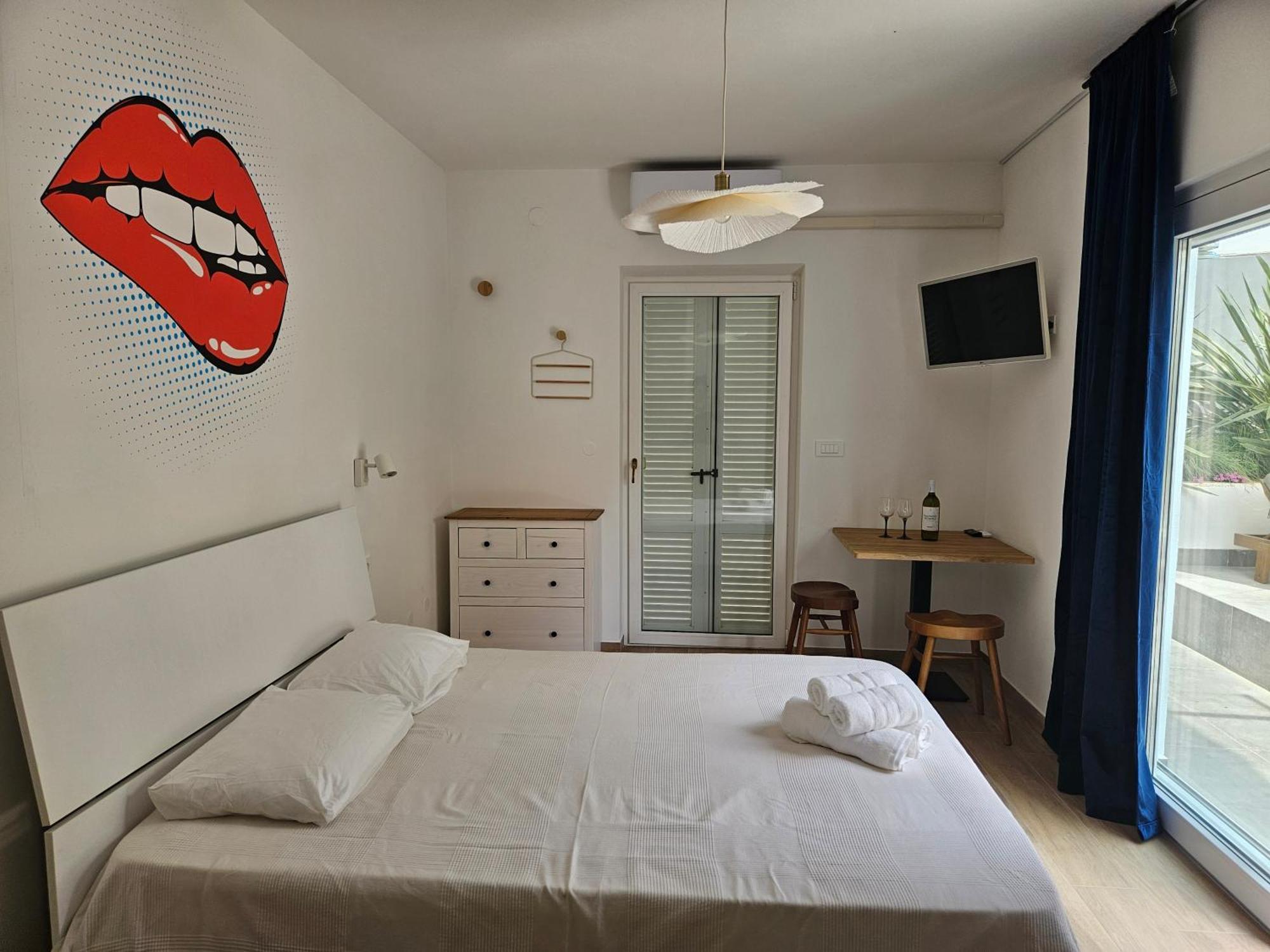Apartment Maya Near The Beach Premantura Bagian luar foto