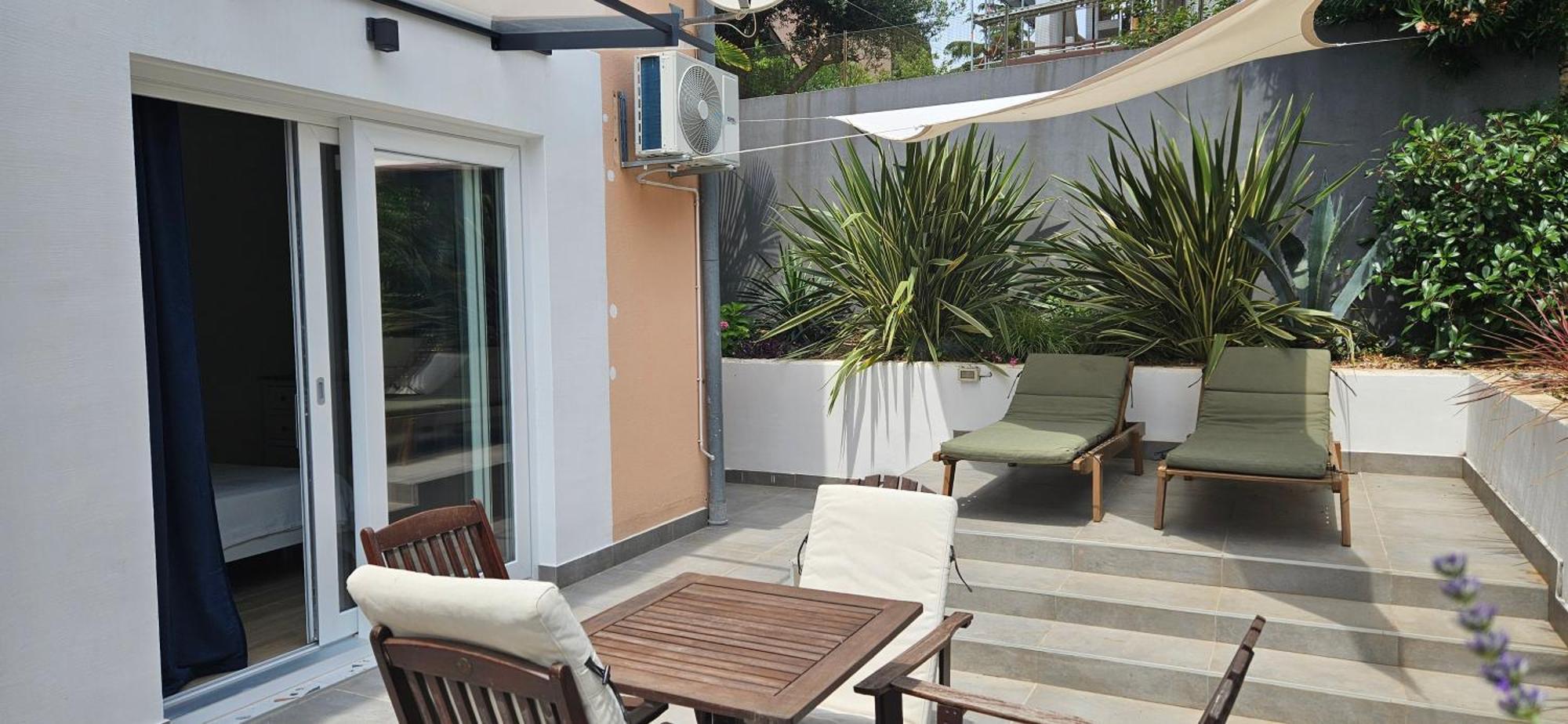 Apartment Maya Near The Beach Premantura Bagian luar foto